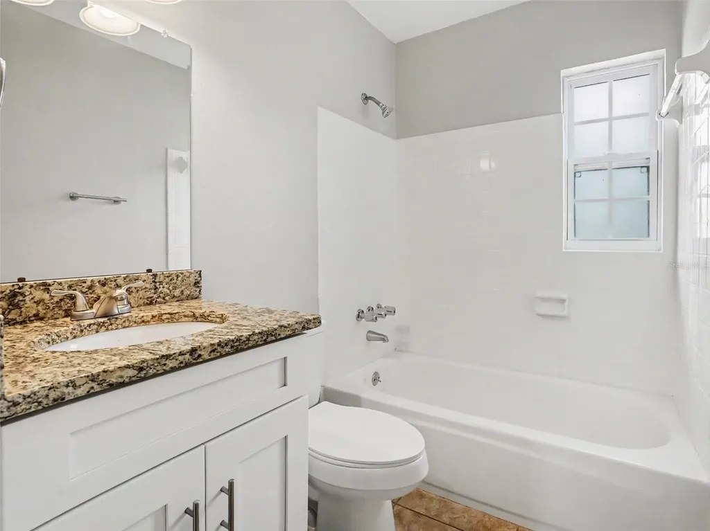 3255 Kelvington Drive Orlando FL 32810