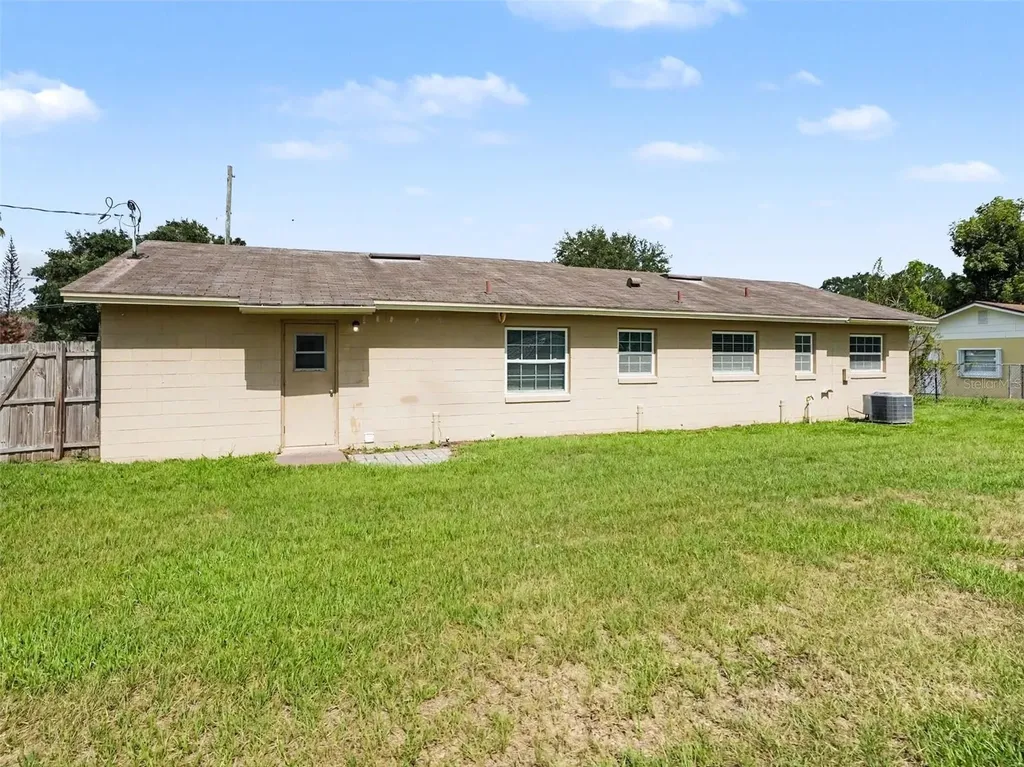 3255 Kelvington Drive Orlando FL 32810
