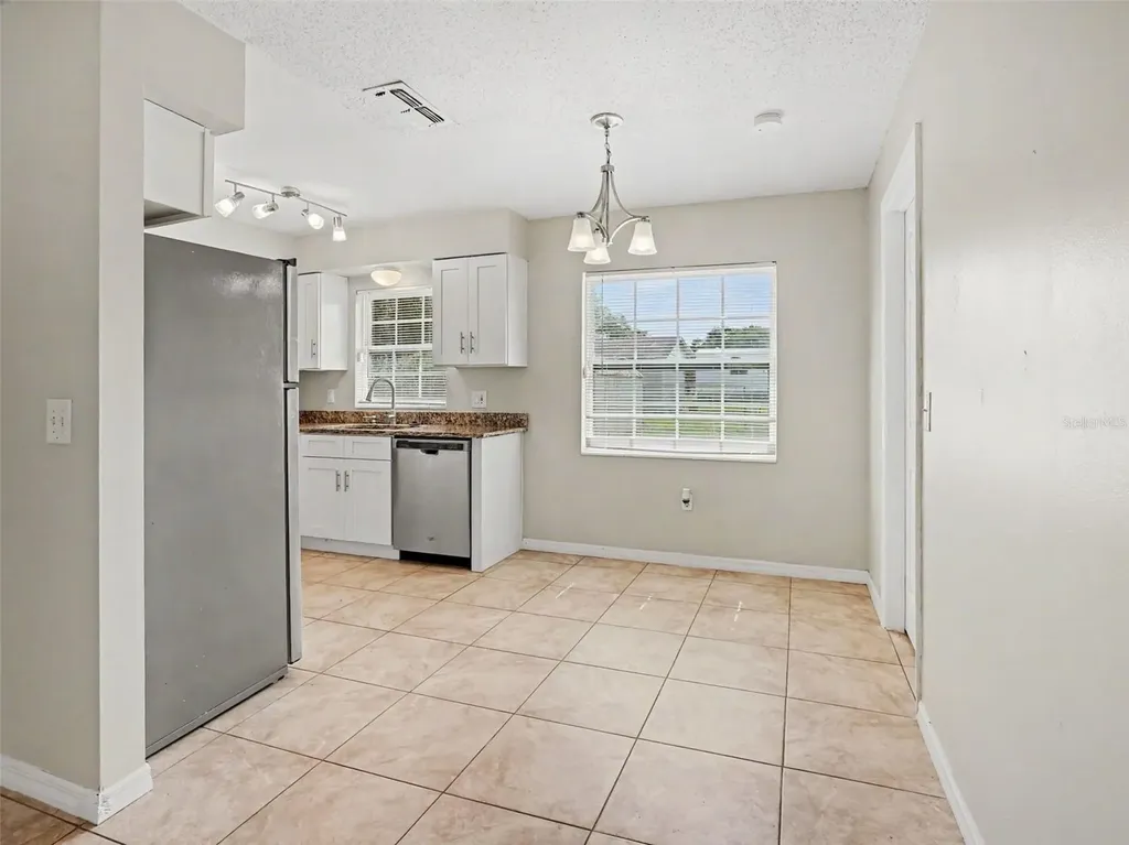 3255 Kelvington Drive Orlando FL 32810