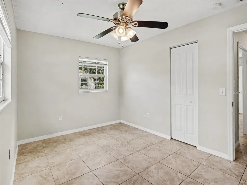 3255 Kelvington Drive Orlando FL 32810