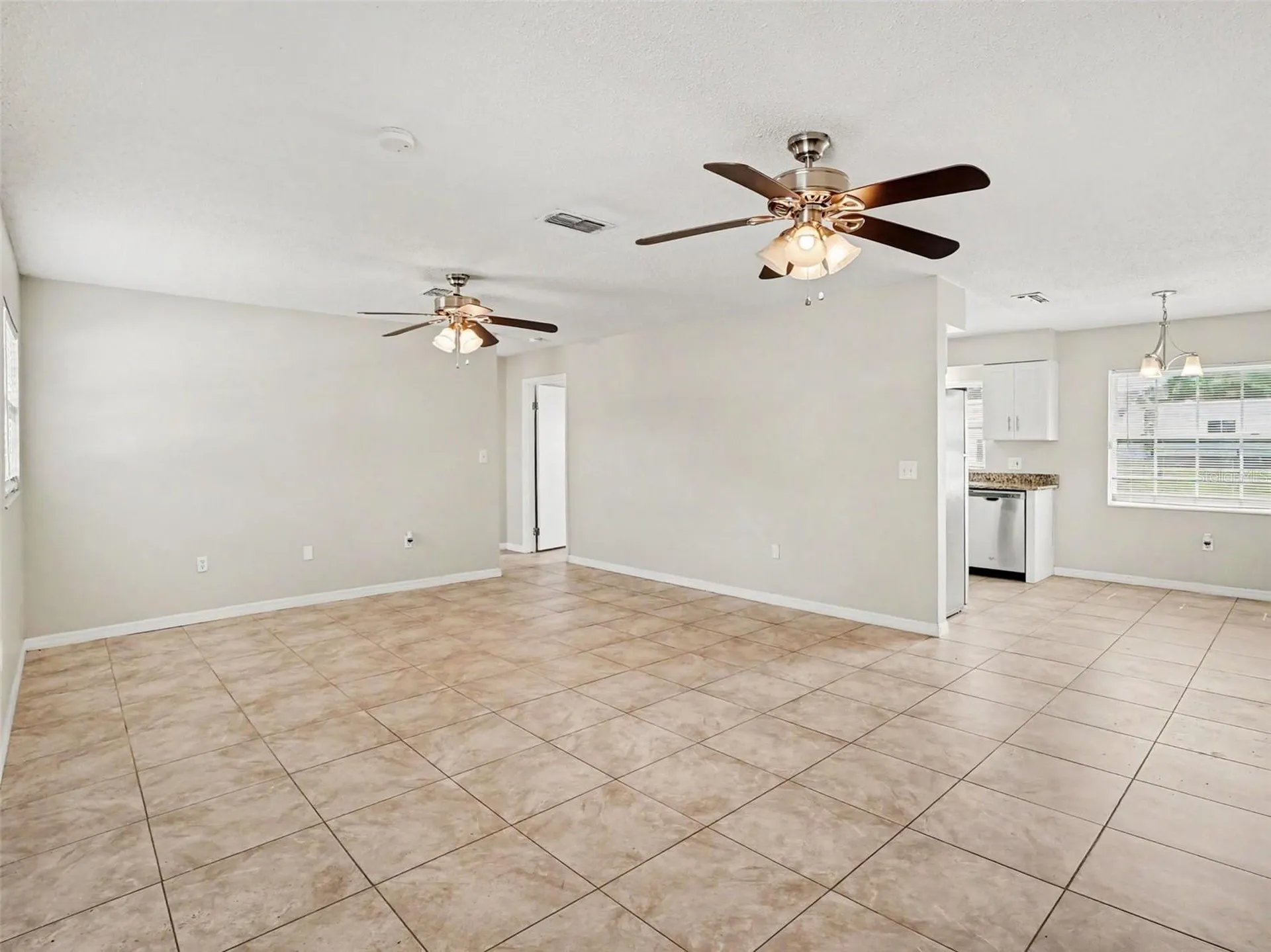 3255 Kelvington Drive Orlando FL 32810