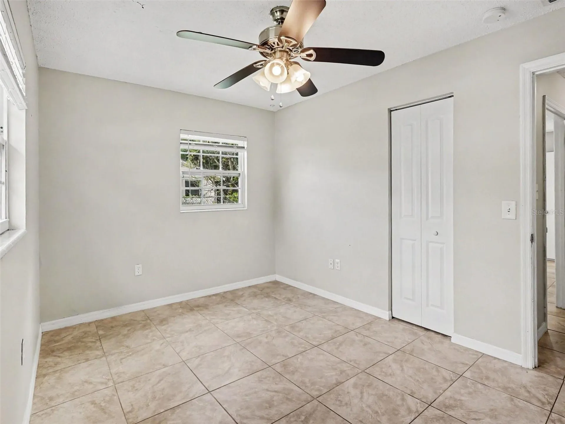 3255 Kelvington Drive Orlando FL 32810