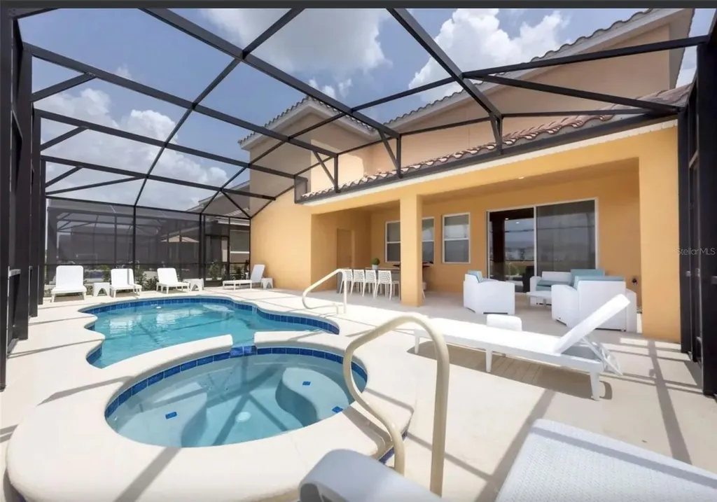 7572 Oakmoss Loop Davenport FL 33837