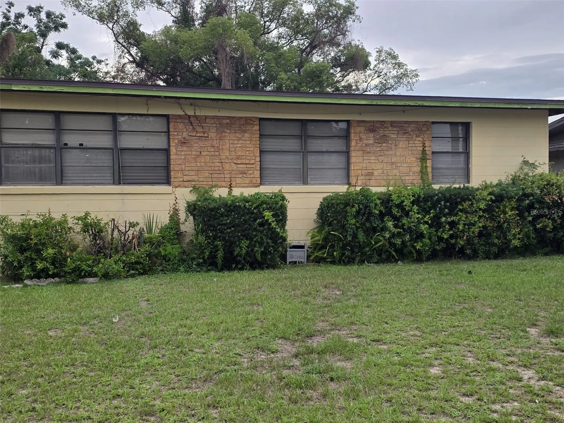 1406 Hialeah Drive Orlando FL 32808