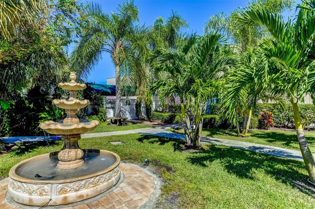 1413 24th Avenue W Bradenton FL 34205