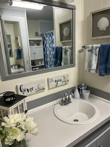 1413 24th Avenue W Bradenton FL 34205