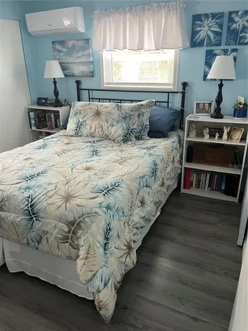 1413 24th Avenue W Bradenton FL 34205