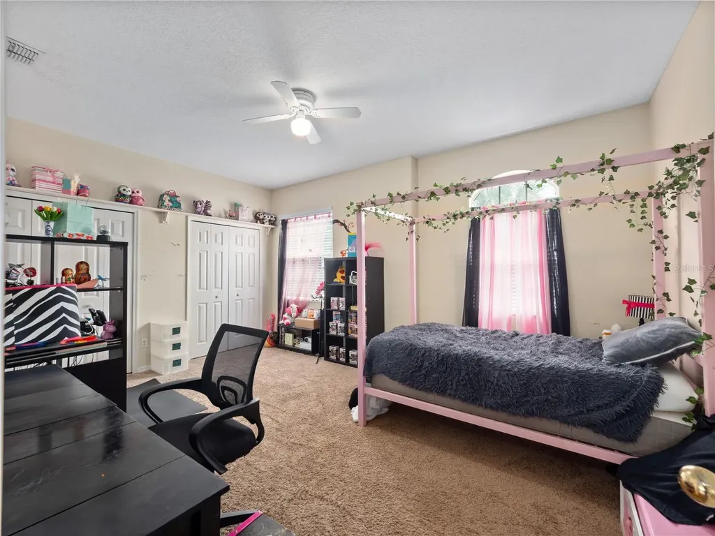 10221 Lundy Court Orlando FL 32836