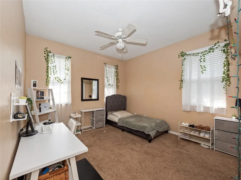 10221 Lundy Court Orlando FL 32836