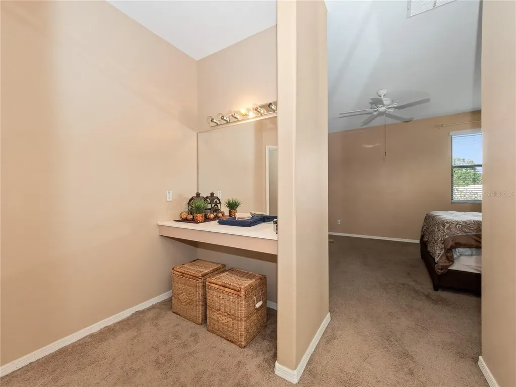 10221 Lundy Court Orlando FL 32836