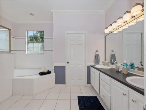 10221 Lundy Court Orlando FL 32836