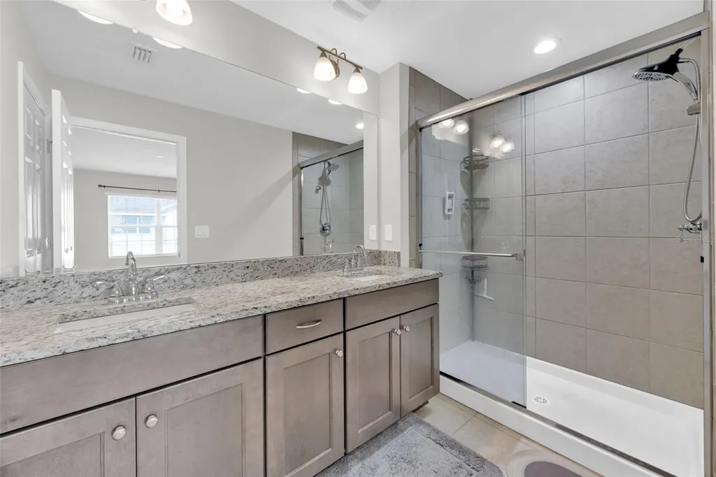 6321 Tillandsia Place Tampa FL 33610
