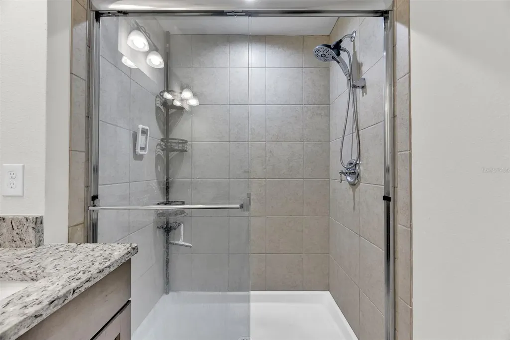 6321 Tillandsia Place Tampa FL 33610