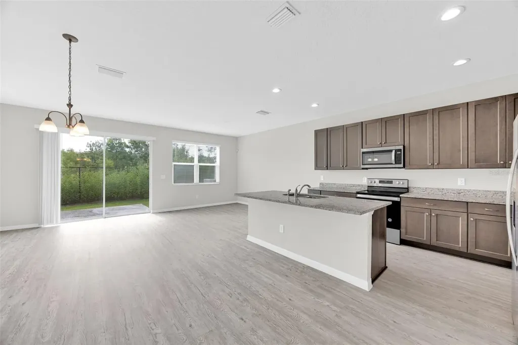 6321 Tillandsia Place Tampa FL 33610