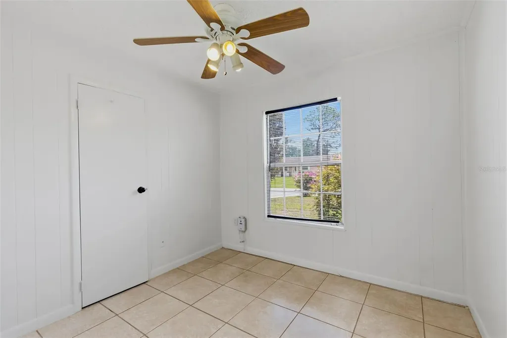 208 Avalone Drive Apopka FL 32703