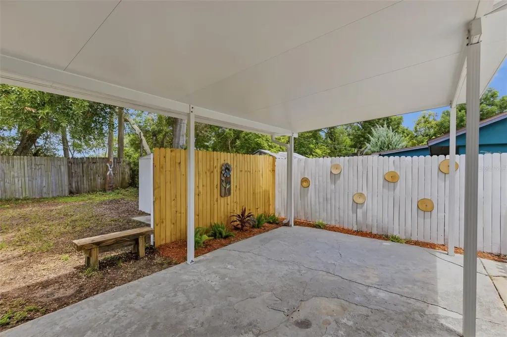 208 Avalone Drive Apopka FL 32703