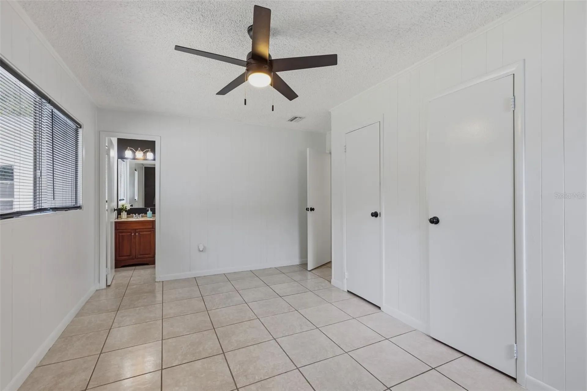208 Avalone Drive Apopka FL 32703