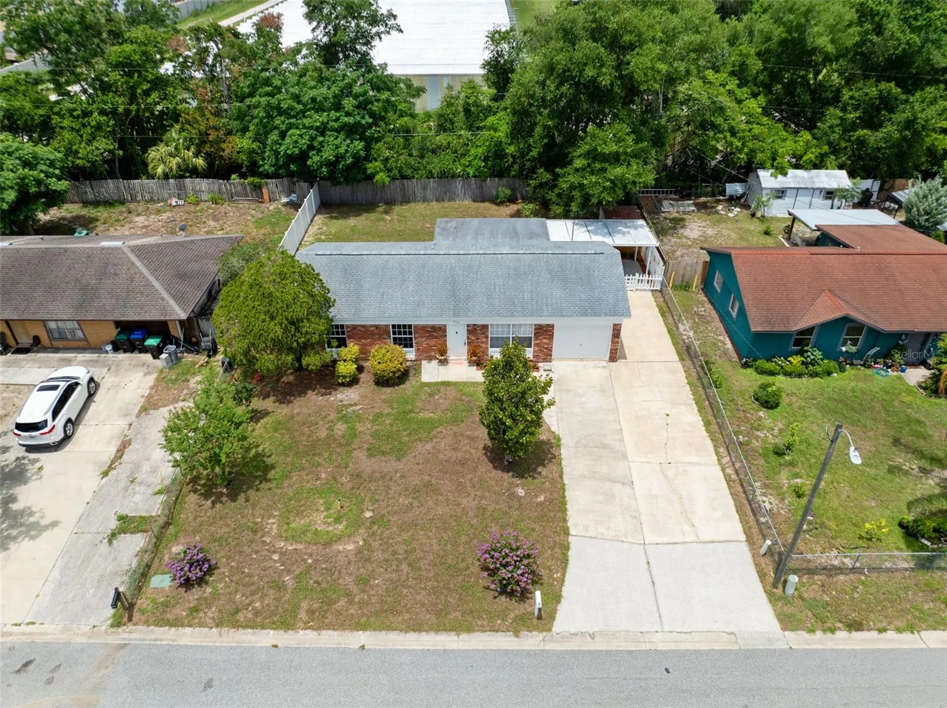 208 Avalone Drive Apopka FL 32703