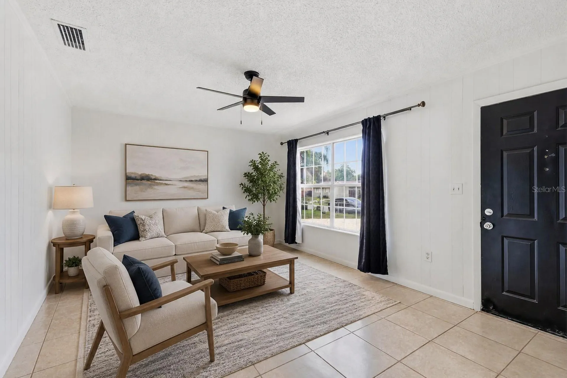 208 Avalone Drive Apopka FL 32703