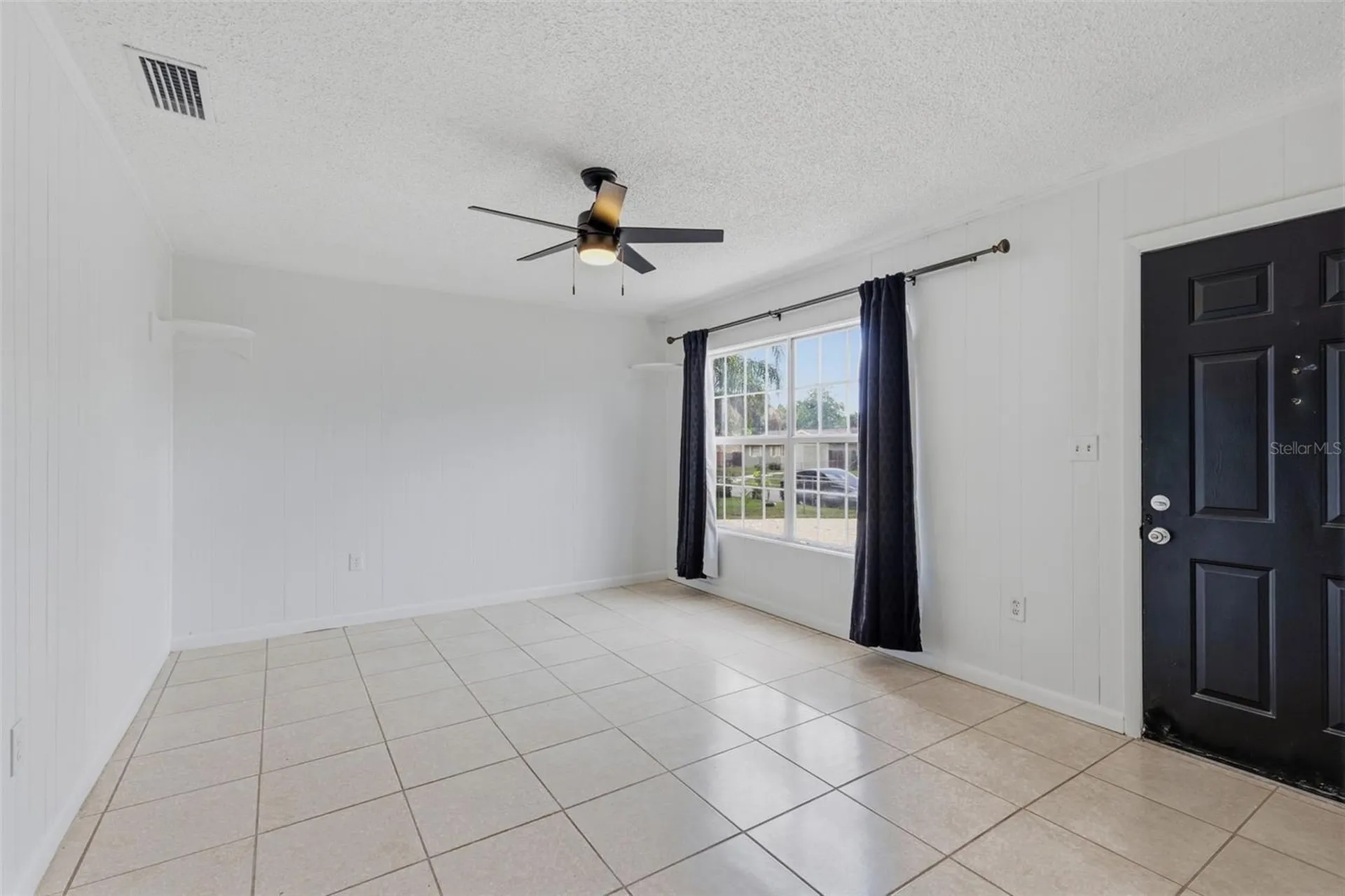 208 Avalone Drive Apopka FL 32703