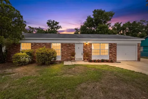 208 Avalone Drive Apopka FL 32703