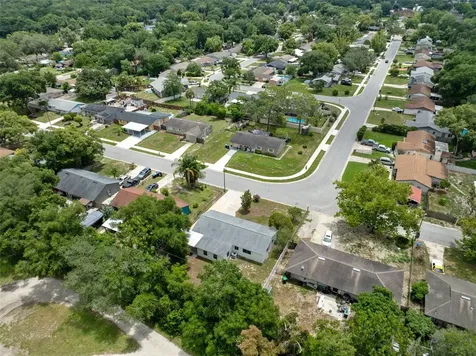 208 Avalone Drive Apopka FL 32703