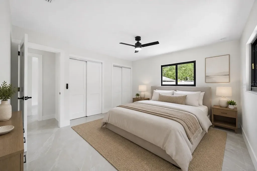 4707 W Paul Avenue Tampa FL 33611