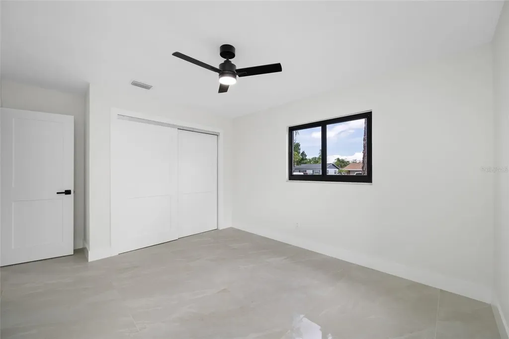 4707 W Paul Avenue Tampa FL 33611