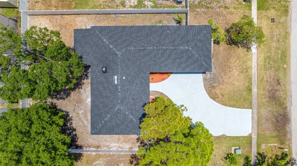 4707 W Paul Avenue Tampa FL 33611