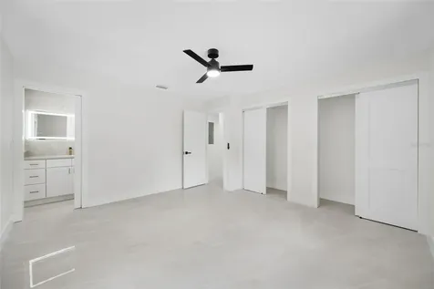 4707 W Paul Avenue Tampa FL 33611