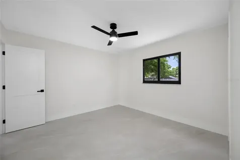 4707 W Paul Avenue Tampa FL 33611