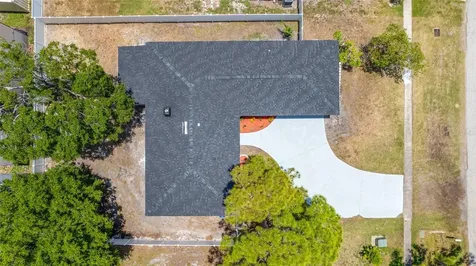 4707 W Paul Avenue Tampa FL 33611