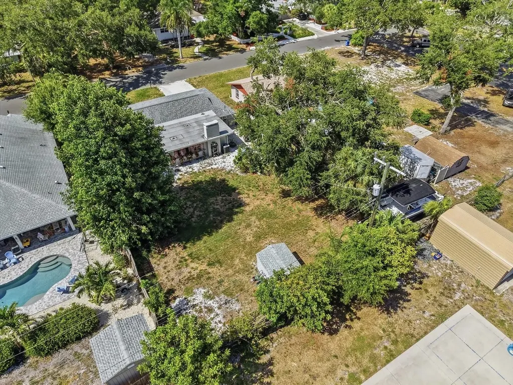 3307 3rd Avenue W Bradenton FL 34205
