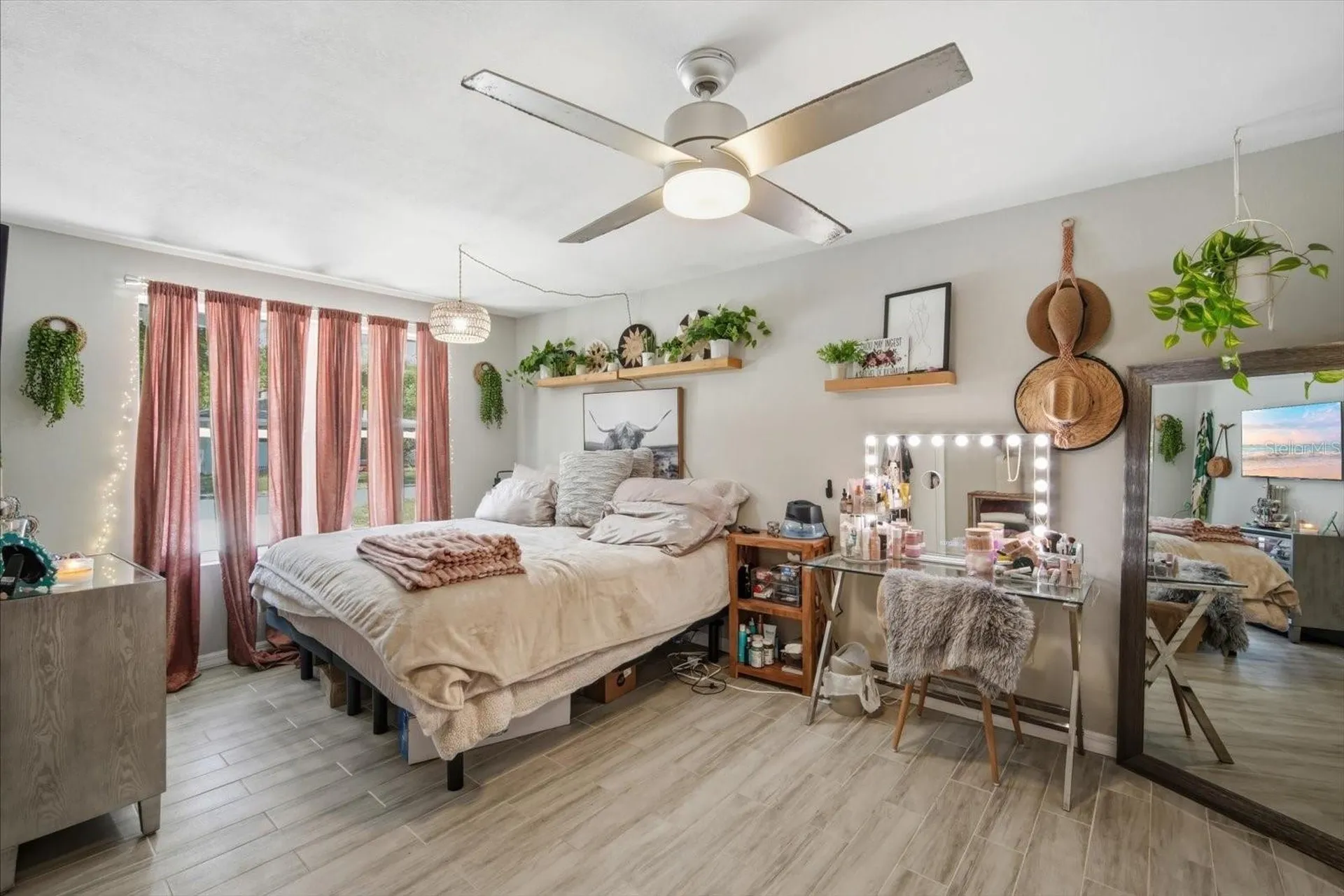 3307 3rd Avenue W Bradenton FL 34205