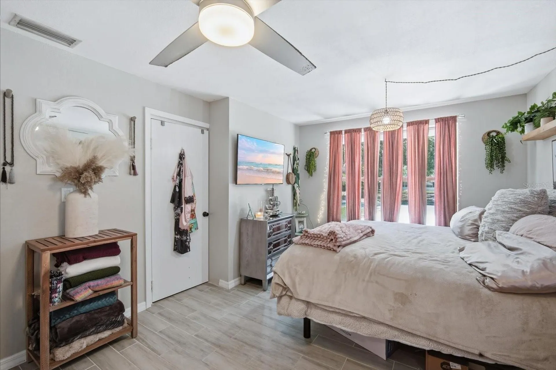 3307 3rd Avenue W Bradenton FL 34205