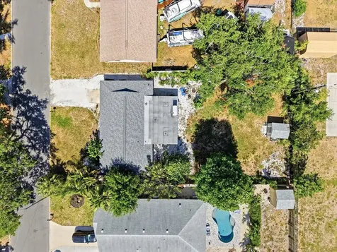 3307 3rd Avenue W Bradenton FL 34205