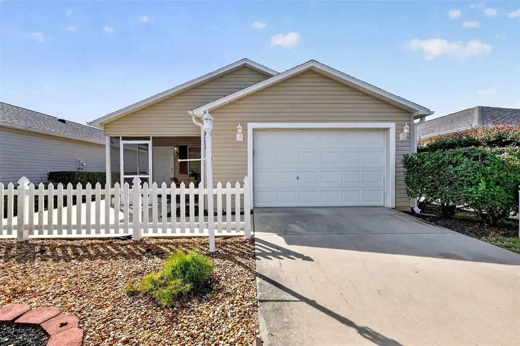 2581 Errol Terrace The Villages FL 32162