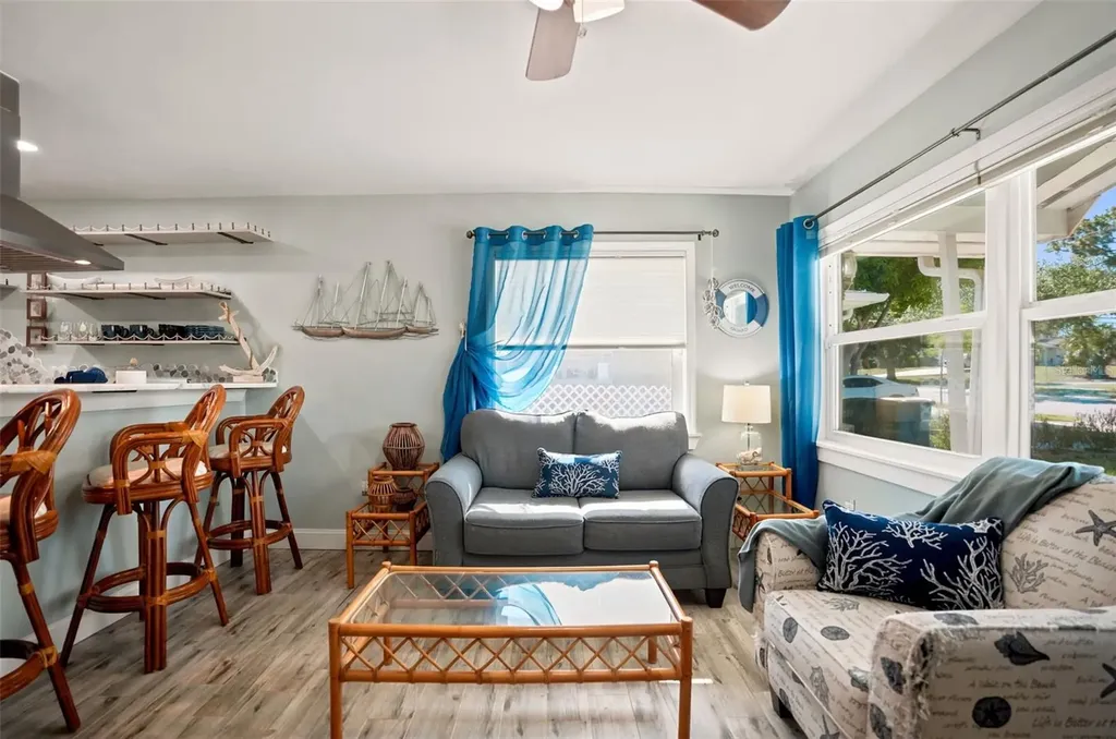 1257 Franklin Street Clearwater FL 33756