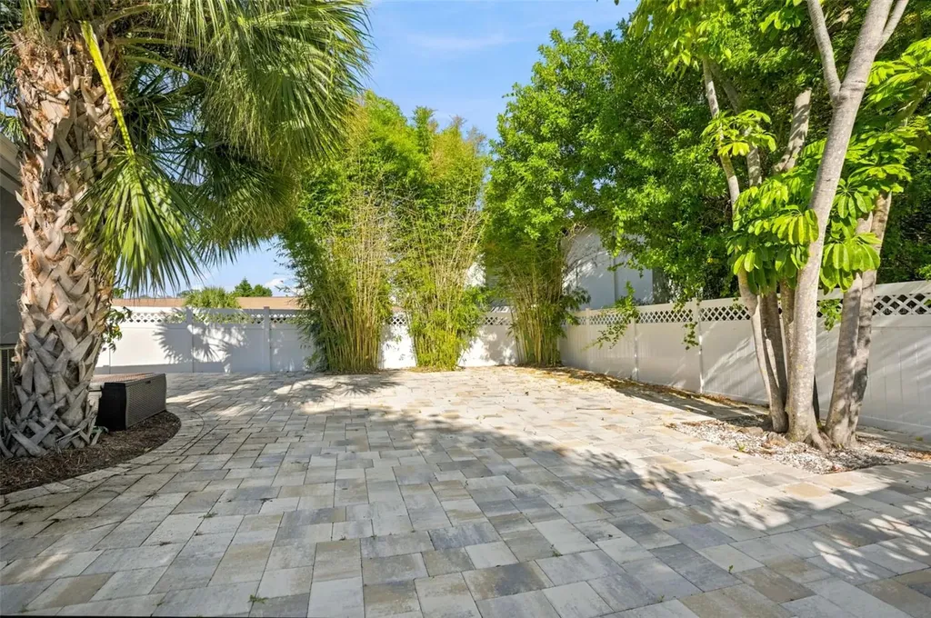1257 Franklin Street Clearwater FL 33756