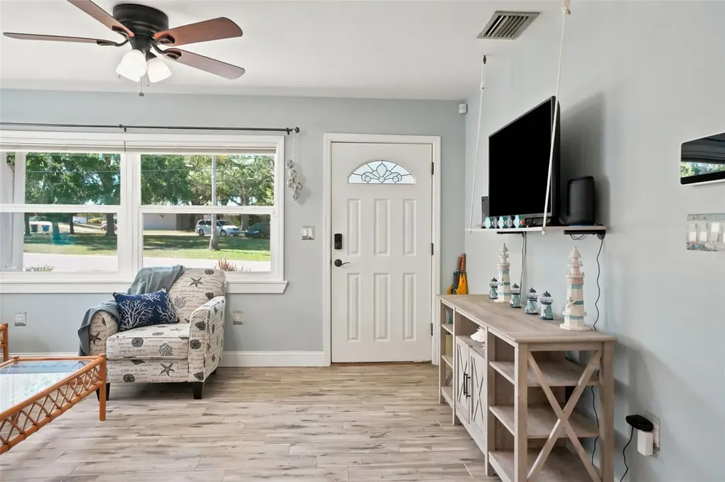 1257 Franklin Street Clearwater FL 33756