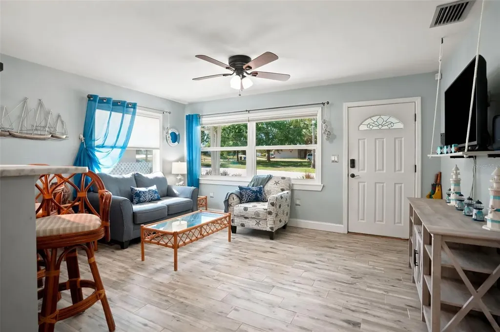 1257 Franklin Street Clearwater FL 33756