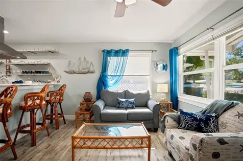 1257 Franklin Street Clearwater FL 33756