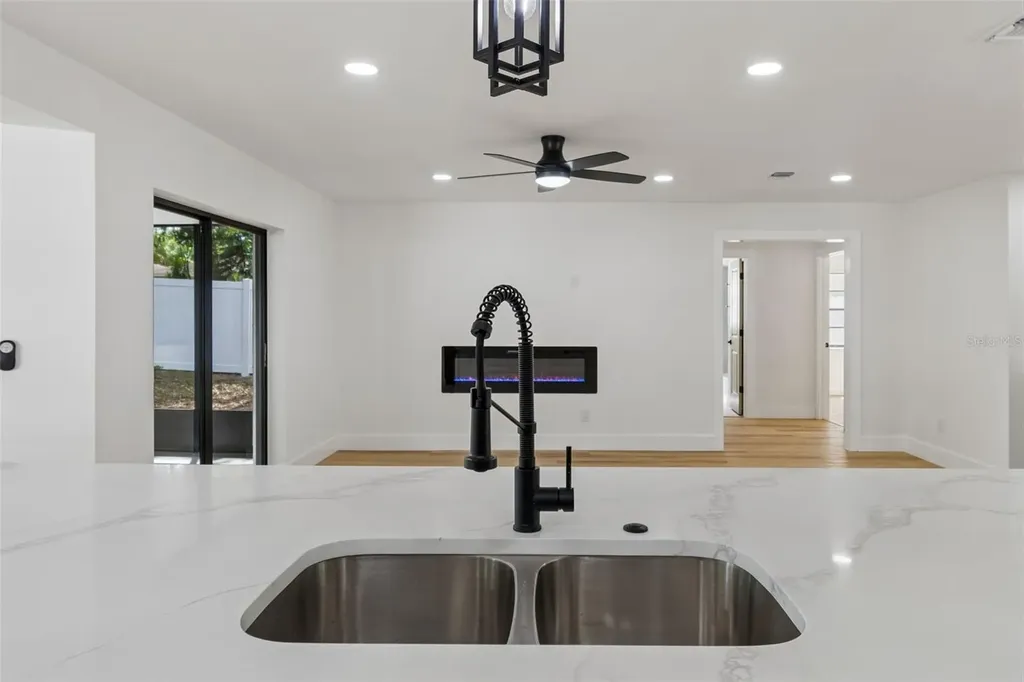 3431 Deerfield Lane Clearwater FL 33761