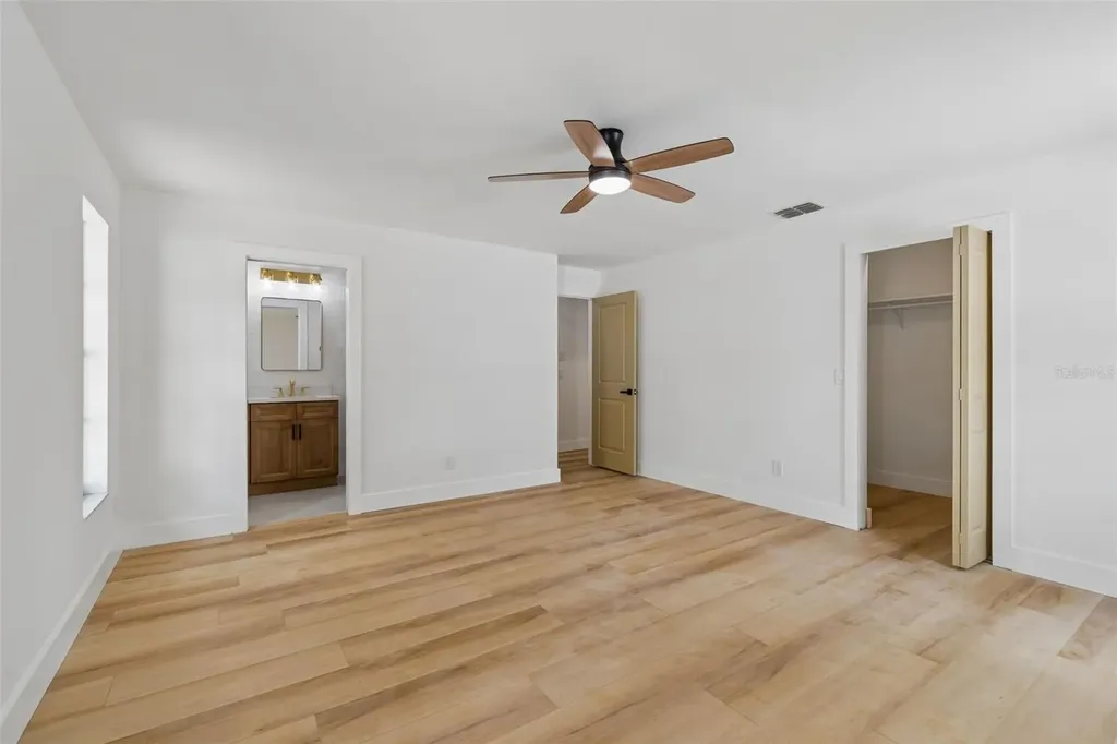 3431 Deerfield Lane Clearwater FL 33761