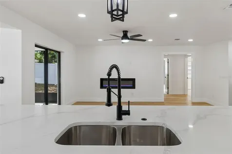 3431 Deerfield Lane Clearwater FL 33761