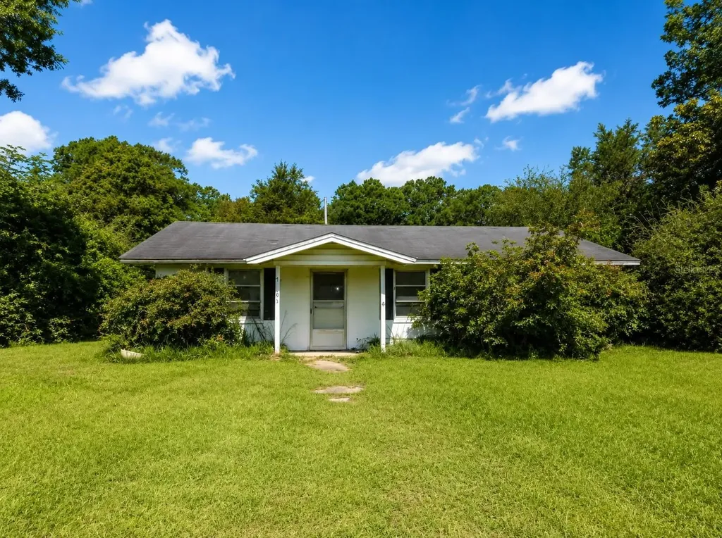 9701 Highway 97 Century FL 32535