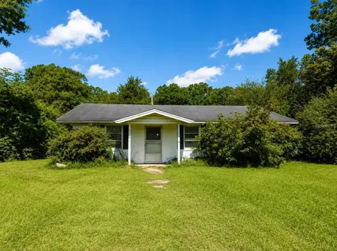 9701 Highway 97 Century FL 32535