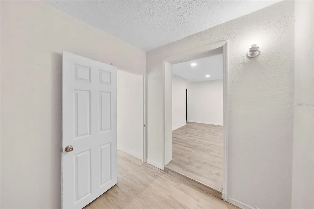 516 Pitt Street Wildwood FL 34785