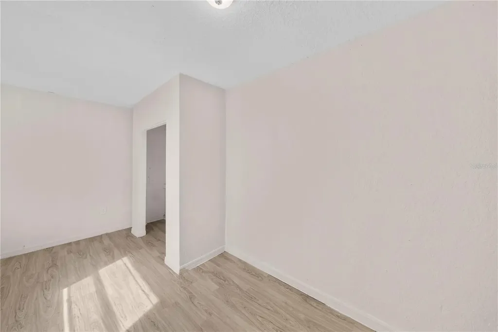 516 Pitt Street Wildwood FL 34785