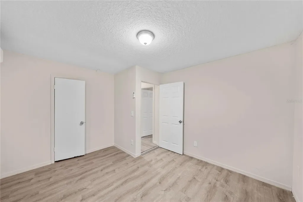 516 Pitt Street Wildwood FL 34785